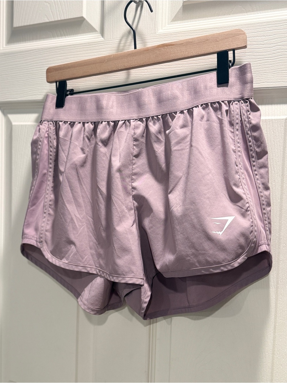 Gymshark Training Loose Fit Shorts – Dusty Pink Lavender – Size Medium - Picture 3 of 8